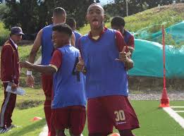 Known as los tiburones (the sharks), or el equipo tiburón (the shark team). Deportes Tolima Derroto Por La Minima A Once Caldas Y Sigue En Carrera En La Supercopa Juvenil Fcf
