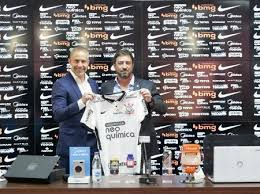 Sylvinho vê equipe com 'cara do… dazn news. Linha De Quatro E Time Brigador As Ideias De Sylvinho No Corinthians