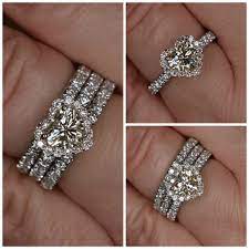 Heart Shaped Diamond Engagement Ring And Wedding Band Set 18k Etsy Heart Shaped Diamond Ring Heart Wedding Rings Heart Shaped Diamond Engagement Ring