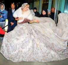 Marry me movies, sydney, australia. Jennifer Lopez S Marry Me Cast Release Date Trailer Photos