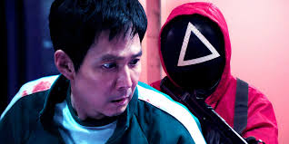 Little Mermaid Ursula Cosplay Transformation Video Is Jaw-Dropping