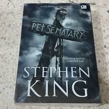 Pet sematary, stephen king pet sematary is a 1983 horror novel by american writer stephen king. Novel Pet Sematary Stephen King Shopee Indonesia