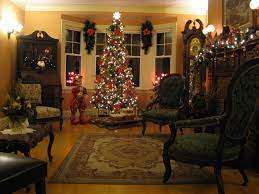 Here Is A Beautiful Formal Living Room At Christmas With A Large Bay Window Of 4 Double Hung Windows Christmas Living Rooms Christmas Home Holiday Decor