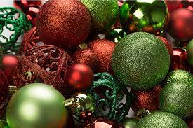 Red, gold, silver, blue are common color schemes followed during the christmas. Amazon Com R N D Toys 100 Red And Green Christmas Ornament Balls Shatterproof 100 Metal Ornament Hooks Hanging Ornaments For Indoor Oudoor Christmas Tree Holiday Party Home Decor Home Kitchen