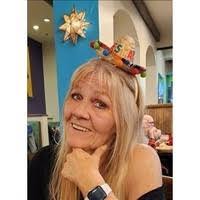 Regina Sisk's Instagram, Twitter & Facebook