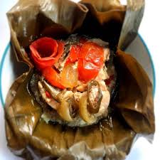 Garang asem ayam ini memiliki cita rasa asam dari belimbing wuluh dan tomat, pedas dari cabai rawit dan gurih dari ayam dan santan serta wangi dari daun salam. Resep Garang Asem Ayam Tanpa Santan Rasanya Segar Dan Sedap