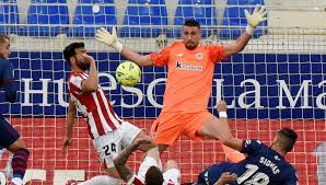 De la wikipedia, enciclopedia liberă. Huesca Athletic Sandro Adelanta Al Huesca Tras Un Grave Error De Unai Simon