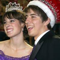 Ali Shields gets first kiss