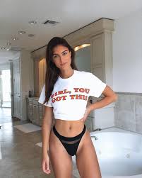 Stephanie Rayner - Free pics, galleries & more at Babepedia