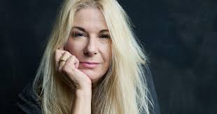 Cocktails and comedy support local women this Christmas