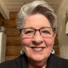 Hi everyone help needed do l cut this plant back for more flowers thank you  xits not a foc glove name in the comments