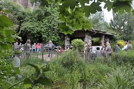 Jardin Des Retrouvailles Nos Equipements Ville De Lille Adresses Horaires Calendriers Et Histoire