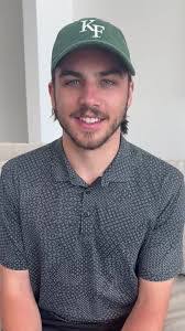 Donavan Garner's Instagram, Twitter & Facebook