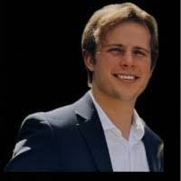 Elaine Gunter's Instagram, Twitter & Facebook