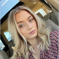 Savannah Connell's Instagram, Twitter & Facebook