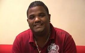 Arlindinho marca presença no Esquenta!