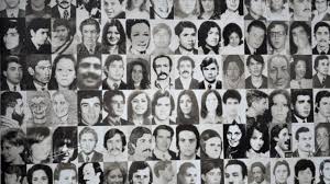 Madres y abuelas de plaza de mayo se presentan en diputados. The Story Behind Madres De Plaza De Mayo