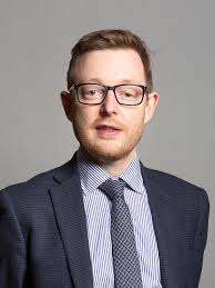 Duncan Baker's Instagram, Twitter & Facebook