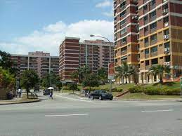 It is accessible through the nearest train stations such as tampines west mrt (dt31), tampines (dt32 ew2), and bedok reservoir mrt (dt30). Tampines Street 81 Hdb Details Last Transacted Sale Prices And Transaction Volume Trends Srx