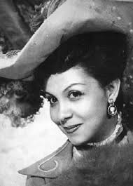 María Esther Robles (1928-1993)