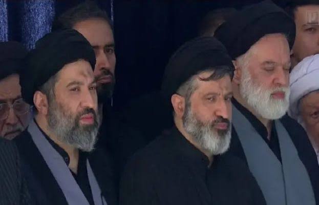 شہید ایرانی سپریم لیڈر آیت اللہ سید علی خامنہ ای کی نماز جنازہ میں 3 بیٹوں کی شرکت، مجتبیٰ خامنہ ای شریک نہیں ہوئے