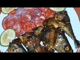 More fish recipes fish curry /jinsi ya kupika samaki mbichi kwa njia rahisi sana. Jinsi Ya Kupika Fried Omena Jinsi Ya Kupika Fried Omena Jinsi Ya Kupika Mkate Ulio Na Nyama Easy To Cook Fried Omena Is A Delicious Kenyan Meal Mostly Eaten With Ugali