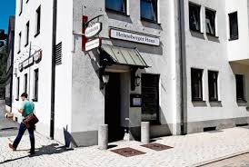 The fairy tale and legend festival has begun. Coburg Neustart Im Henneberger Haus Coburg Neue Presse Coburg