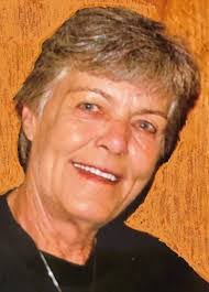 Catherine Moll's Instagram, Twitter & Facebook