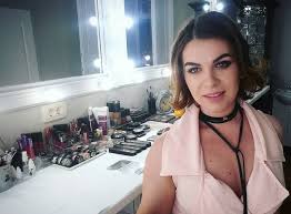 Completeaza formularul de mai jos si hai sa faci parte din cea mai tare echipa! Interviu De VorbÄƒ Cu Dana Eliza È™erdean Unul Din Cei Mai CunoscuÅ£i Make Up Artisti Din Cluj Cluju Ro