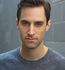 My Gay Roommate (TV Series 2012– )