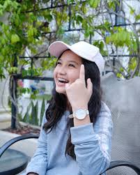 Tinlit is the site for you! 27 Ide Foto N A Y Naisa Alifia Yuriza Gadis Baik Gadis Cantik Anime Gadis Cantik