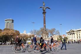 Mit Dem Fahrrad Oder E Bike In Eigenregie Durch Barcelona