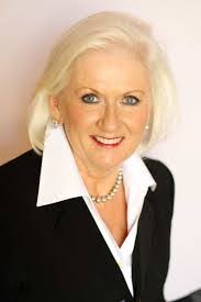 Wanda Hooten's Instagram, Twitter & Facebook