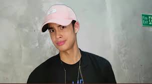 #donny pangilinan #filipino actor #vj donny #minsgifs #minsesits #my eyes are falling asleep on me #but at least i got. Somebody Out There Twenty Two Wattpad