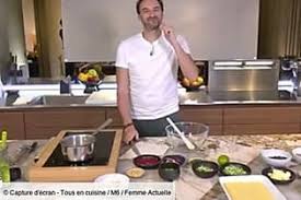 Tous En Cuisine La Recette Du Biscuit Coulant Au Chocolat De Cyril Lignac En 2020 Recette Cyril Lignac Recette Ingredient Cuisine