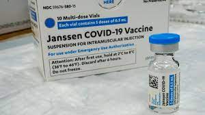 The johnson & johnson vaccine has the advantages of being one shot, not two, and being stored at regular refrigeration temperatures for up to three months. Impfstart Fur Johnson Johnson Zdfheute