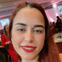 Gabriela Borges's Instagram, Twitter & Facebook