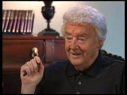 Robbie Timmons's Instagram, Twitter & Facebook