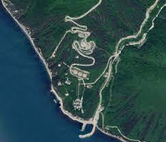 This palace has been pointed out many times but russians don't seem to care at edit: Vladimir Putin S Luxury Palace Pictured On Google Maps Satellite Images Daily Star