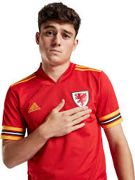 James играет с 2019 в манчестер юнайтед (мю). Daniel James Football Render 61876 Footyrenders