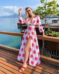 Ou 5x de r$ 59,98 sem juros. Saida De Praia Thassia