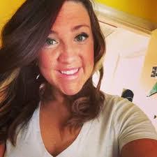 Danielle Burgess's Instagram, Twitter & Facebook