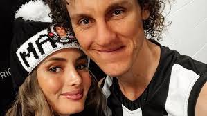 WA WAGs Kirsten Stanley and Britt Mayne isolate at home after flying with  Geelong and Collingwood partners