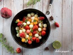 Salade Aux 2 Melons Peche Et Fraise A La Badiane Sab N Pepper Recette Recettes Minceur Repas Vegetarien Recette Facile