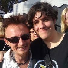 Laura Huck (@laurahuck183)