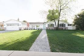 Profiles of houses, townhomes, condos, etc in the phoenix metro area. Ranch House In Arizona Offers Fresh And Inspiring Makeover