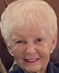 Beverly Reardon's Instagram, Twitter & Facebook