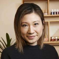 Essie Small's Instagram, Twitter & Facebook