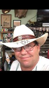 Hank liked my Chainsaw chain border