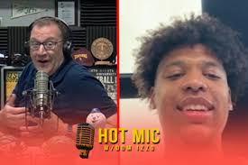 Vikings sign former Nebraska QB Tommy Armstrong to play safety